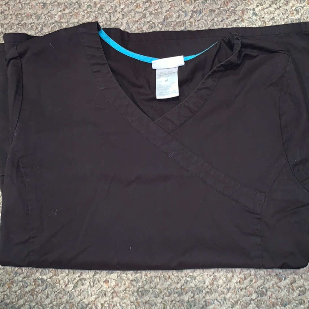 Women’s black scrub top